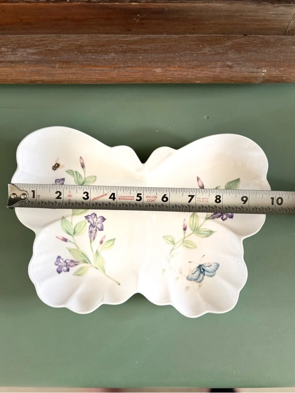 Lenox Butterfly Meadow Hors D’oeuvre Tray Butterfly Shape Porcelain Dish - Picture 9 of 10